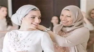 ﻗﺼﻪ ﻗﺼﻴﺮﻩ ﻭﺣﻜﻤﻪ ﺭﺍﺋﻌﻪ ﻓﻲ ﻟﻴﻠﺔ ﻣﻦ ﺃﺟﻤﻞ ﻟﻴﺎﻟﻲ ﻛﻞ ﻓﺘﺎﻩ ﻓﻲ ﻟﻴﻠﺔ ﻋﺮﺱ ﻫﺬﻩ ﺍﻟﻔﺘﺎﺓ ﺣﺼﻞ ﻣﺎ ﻫﻮﻏﻴﺮ ﻣﺘﻮﻗﻊ