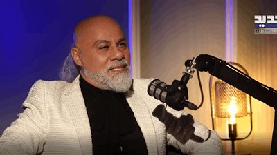توقعات مايك فغالي لسوريا تفاجئ الجميع 