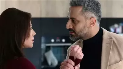 كيف مرقت علينا كلن.. ملاحظة غريبة في مسلسل « الخائڼ  »  محا انتبه ئلها  أبدااا.. لو ركزتوا هتعرفوها 