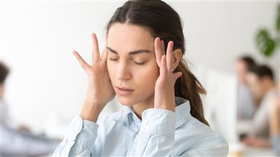 أعراض نقص فيتامين ب12.