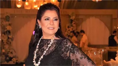في عمر ال66 .. الفنانة صباح الجزائري بأحدث اطلالة برفقة زوجها والجمهور يعلق : طالعة بنت 20 سنة (صور) 