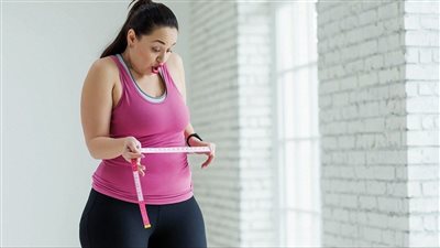 معجزة التخسيس التي اكتشفها العلم .. هذا هو الهرمون الوحيد الذي يتحكم في حجم الكرش و زيادة دهون الجسم .. وهكذا يمكنك التحكم به ؟
