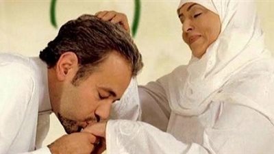 نحن اربع شباب وكل يوم خميس منخلص شغلنا. ونجتمع ونسهر انا واخواتي عند بيت اهلي