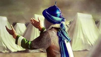 من الصحابي الذى قال عنه النبي يمشي وحده وسيمو-ت وحده ويبعث يوم القيامة وحده ؟