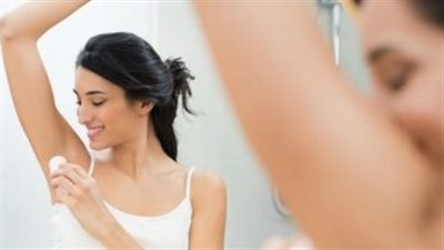 طريقة عمل مزيل عرق جيد جداً في المنزل بمكونات بسيطة موجوده في كل منزل