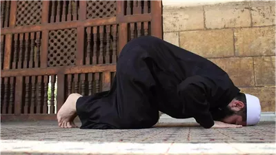 صلاة يجهلها الكثيرون تفرج الهموم و تفك الكروب