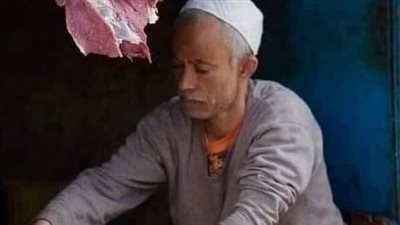 رجل من مصر .. دكتور في إحدى الجامعات في مصر.. هذا الرجل كان يعرف ربه جل وعلا ..
