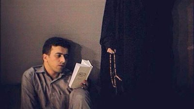 يُحكى ان إمرأةً كان زوجها عصبي المزاج كثير الدعاء عليها