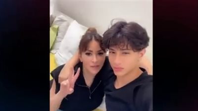 ابن تيم حسن يحرج والدته ديمة بياعة على التيك توك