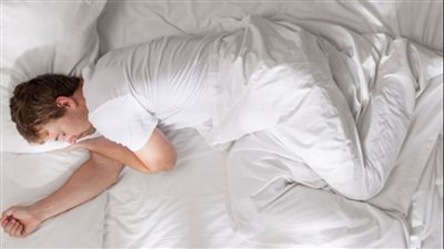 لماذا حذر النبي من النوم وحيداً