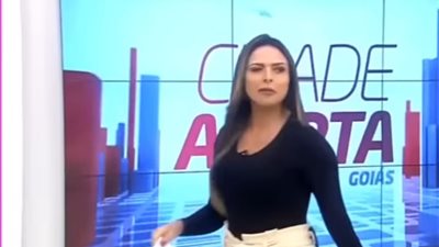 مذيعة تطلب ايقاف البرنامج ماحصل اضحك جميع من في البرنامج