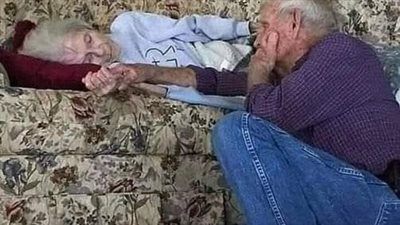 قصة كشف السر بعد ٦٠ عاما  زوجة تكشف لزوجها سراً بعد 60 عاماً