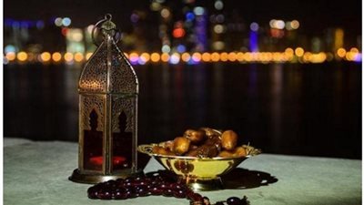 خمسة أيام يحـ,,ـرم صومها منها فى شهر شوال ؟