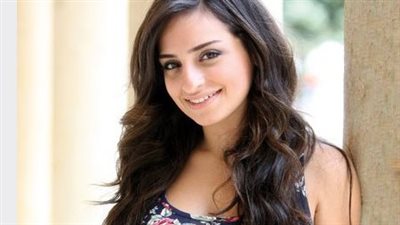 هل تذكرون زينة في ستار اكاديمي هذا اصبحت اليوم وللجمهور 