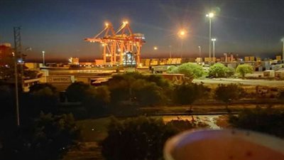 لغز للاذكياء  للمتمكنين في اللغة العربية : الماضي : رأى  المضارع : يرى  الأمر : 