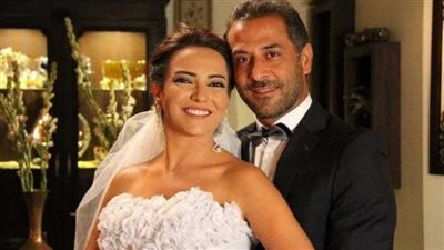 بعد طلاقهم منذ عدة سنوات عبد المنعم عمايري يكشف السبب الحقيقي وراء انفصاله عن الفنانة امل عرفة 