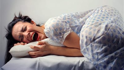 انا احمد 27سنة مدرس رياضة بعد اسبوع من زواجي