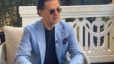 سوسن تونسية تثير الجدل إثر صعودها على المسرح