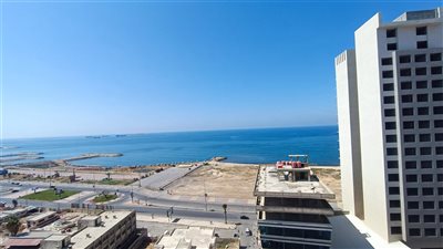 کړهت امي لانها بعين واحدة 